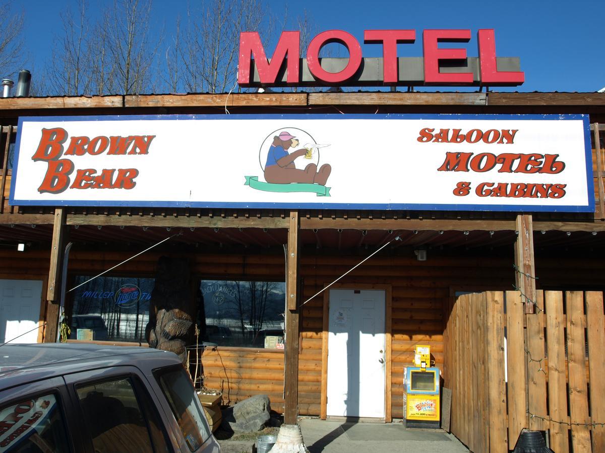 Brown Bear Saloon & Motel Bird Creek Екстериор снимка